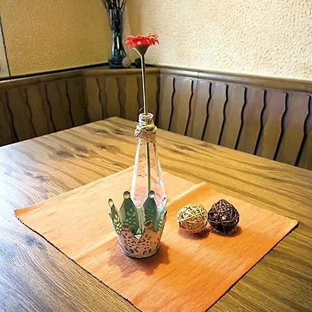 Garni Krone ゼンデン